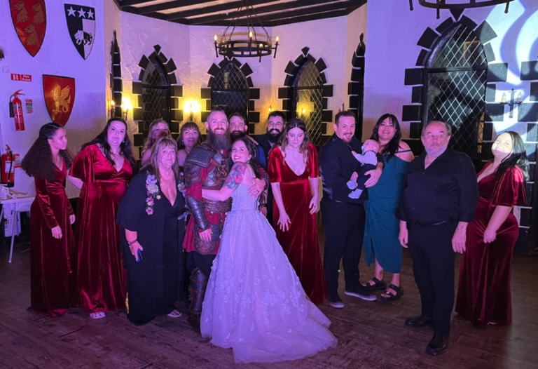 Packed dance floor at Kinnity Castle